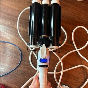 Professional Black and White Hair Waver